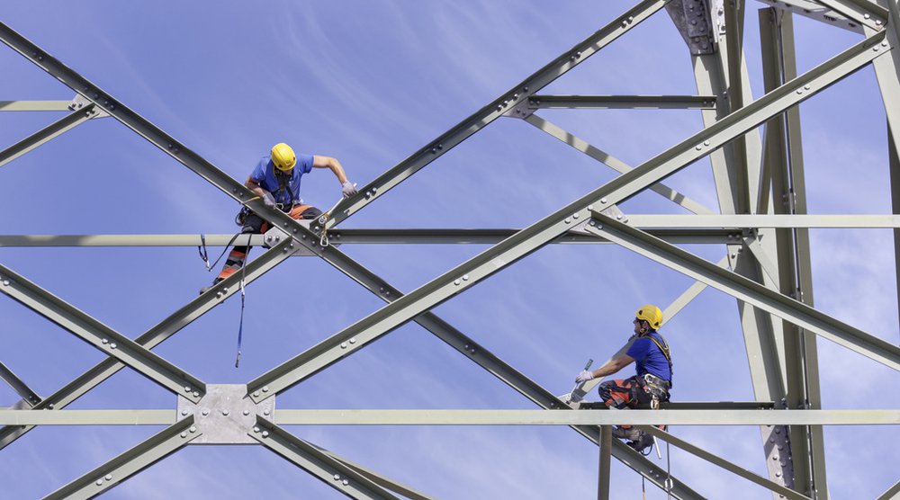 Das revidierte Stromversorgungsgesetz würde Anreize für einen effizienteren Ausbau und Betrieb der Stromverteilnetze schaffen. (Foto: Keystone)
