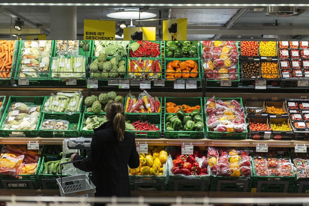 Detailhandel als Scharnier: Werden mehr nachhaltige Produkte eingekauft, werden auch mehr produziert. (Foto: Keystone-SDA)