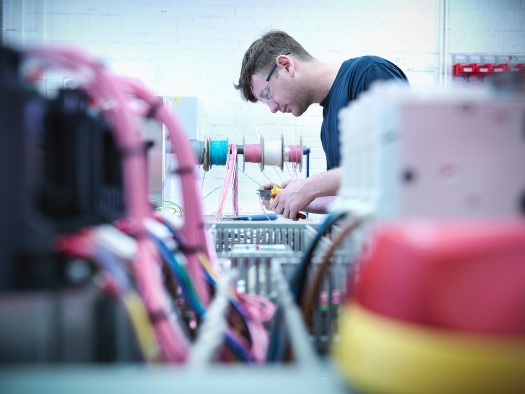 Wie wirksam ist die Schweizer Innovationsförderung? INFRAS und die Konjunkturforschungsstelle der ETH Zürich legen eine erste unabhängige Einschätzung vor. Eine Folgestudie ist für 2018 geplant. (Foto: Keystone)
