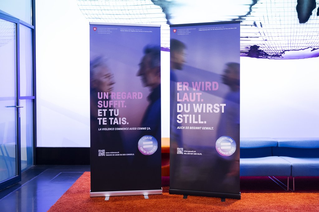 Im November 2025 ist die erste nationale Präventionskampagne zum Thema häusliche Gewalt lanciert worden – sie ergänzt die Projekte, die mit den Finanzhilfen auf z.B. nationaler, aber auch sprachregionaler und interkantonaler Projekte gefördert werden. (Foto: Keystone-SDA / Peter Klaunzer)