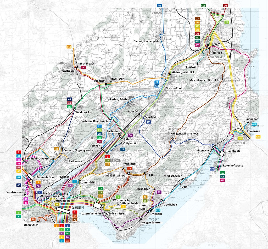 Das Liniennetz des vorgeschlagenen Zielkonzepts 2030 für den Raum Luzern Ost zu Hauptverkehrszeiten. Das dargestellte Hauptbusliniennetz und die Liniennummerierung bildet das Angebotskonzept 2027 mit Planungsstand Sommer 2025 ab. Im definitiven Angebotskonzept 2027 ergeben sich noch diverse Änderungen, welche jedoch für den Raum Luzern Ost konzeptionell nicht relevant sind. (Grafik: INFRAS; Hintergrunddaten: Swisstopo)