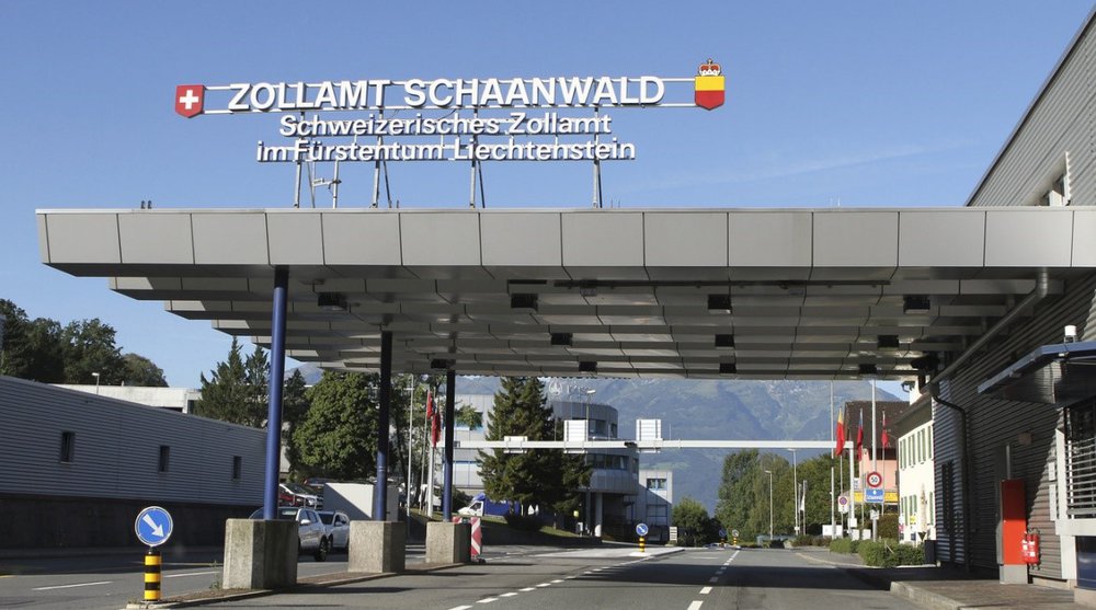 An der Grenze Liechtensteins kommt es regelmässig zu Staus – Mobility Pricing könnte diese reduzieren. (Foto: Keystone-SDA)