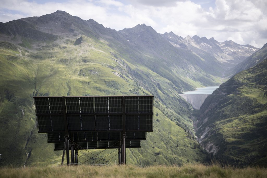 Die Strategie soll die natürlichen und wirtschaftlichen Gegebenheiten des Kantons berücksichtigen und verschiedene Interessen vereinbaren. (Foto: Keystone / Gian Ehrenzeller)