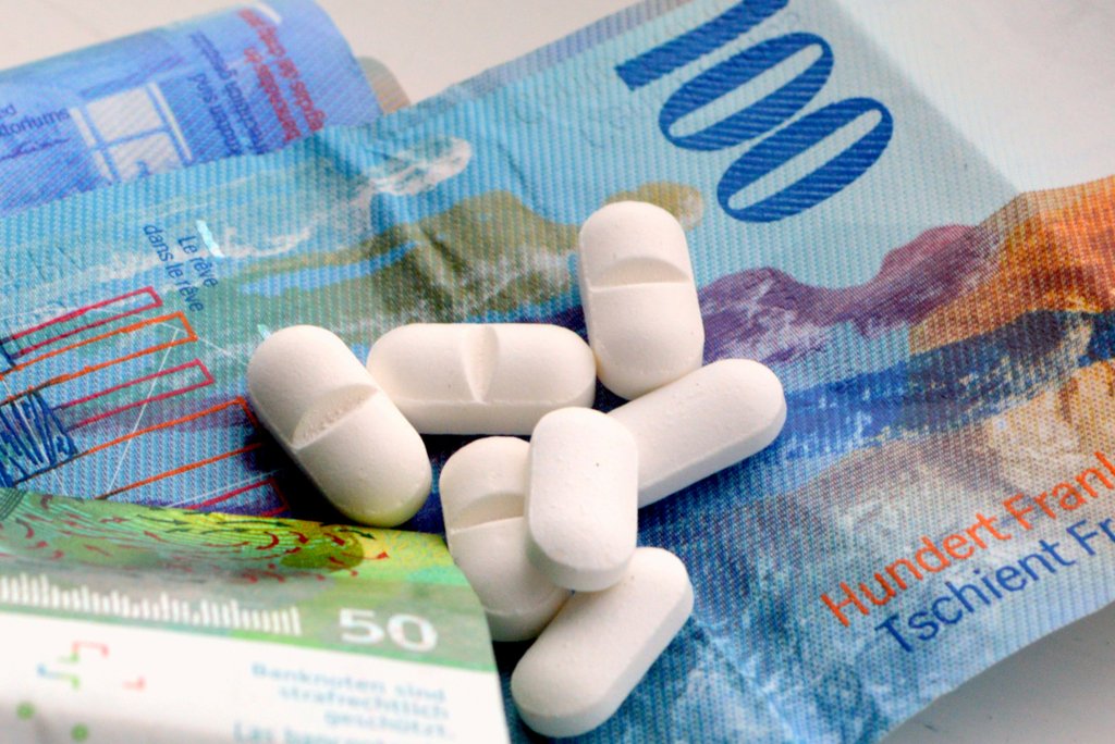 Die Analyse beleuchtet unter anderem die möglichen Auswirkungen der untersuchten Massnahmen auf die Kosten und die Versorgung von Arzneimitteln. (Foto: iStock / Scharvik)