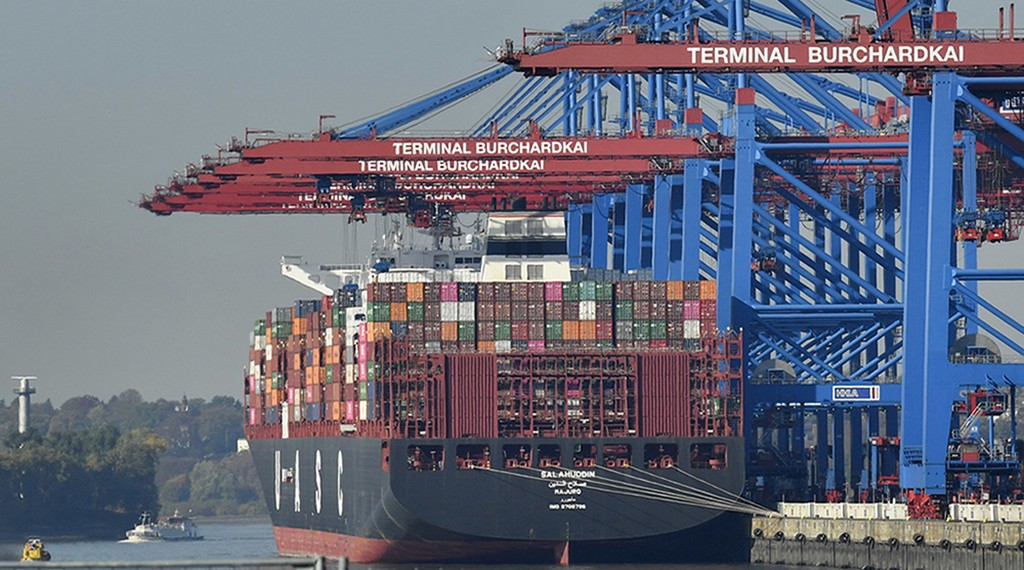 Climate change will pose challenges for the economies of central Europe via foreign trade, in particular. (Photo: Keystone)