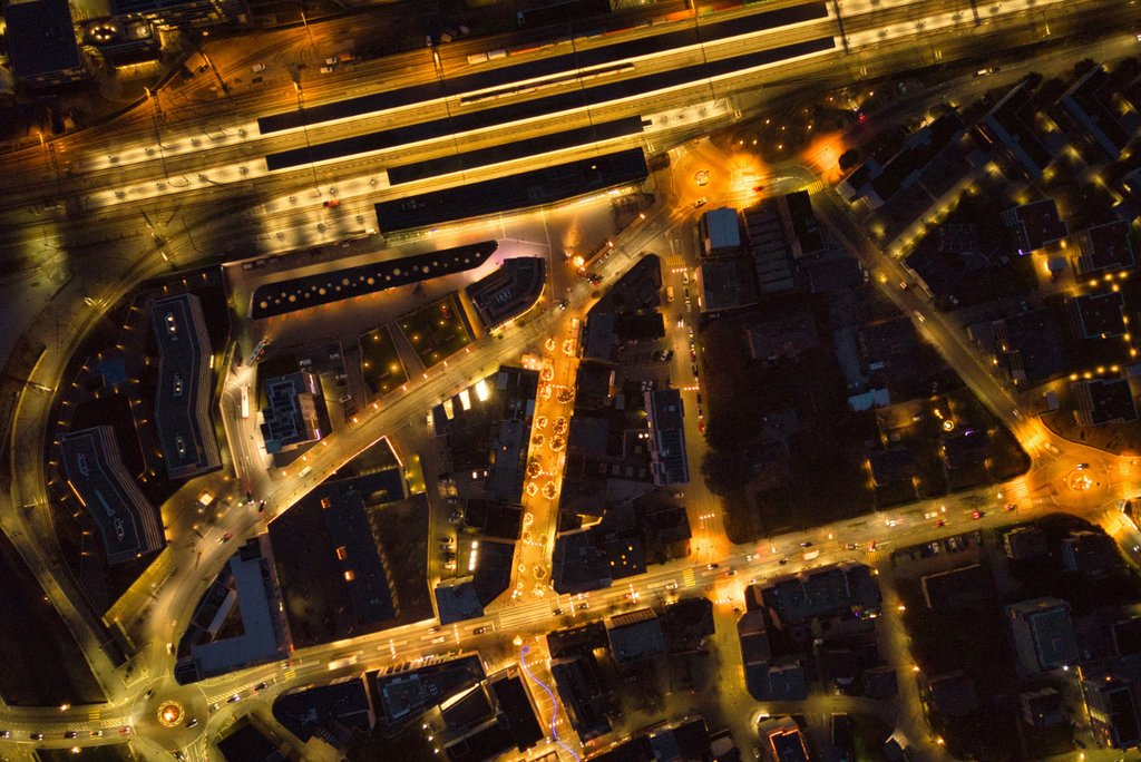 Umfassendes Bild der Energiewende: INFRAS bringt bei den Energieperspektiven 2060 Verkehrs- und Wirtschaftsexpertise mit ein. (Foto: Daniel R. / Unsplash)