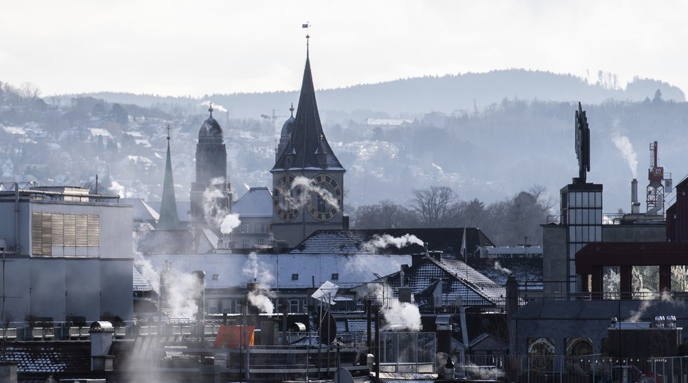 Energieeffizientere Gebäude sind ein Grund dafür, weshalb der jährliche Treibhausgas-Ausstoss in der Schweiz im Jahr 2017 verglichen mit 1990 um 11 Prozent geringer ausgefallen ist. (Foto: Keystone-SDA)