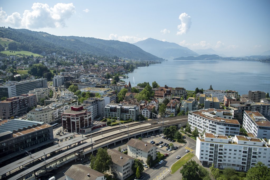 Der Kanton Zug will u.a. die Energieeffizienz erhöhen, die erneuerbaren Energien ausbauen und bis 2050 Netto-Null Treibhausgasemissionen erreichen. (Foto: Keystone-SDA)