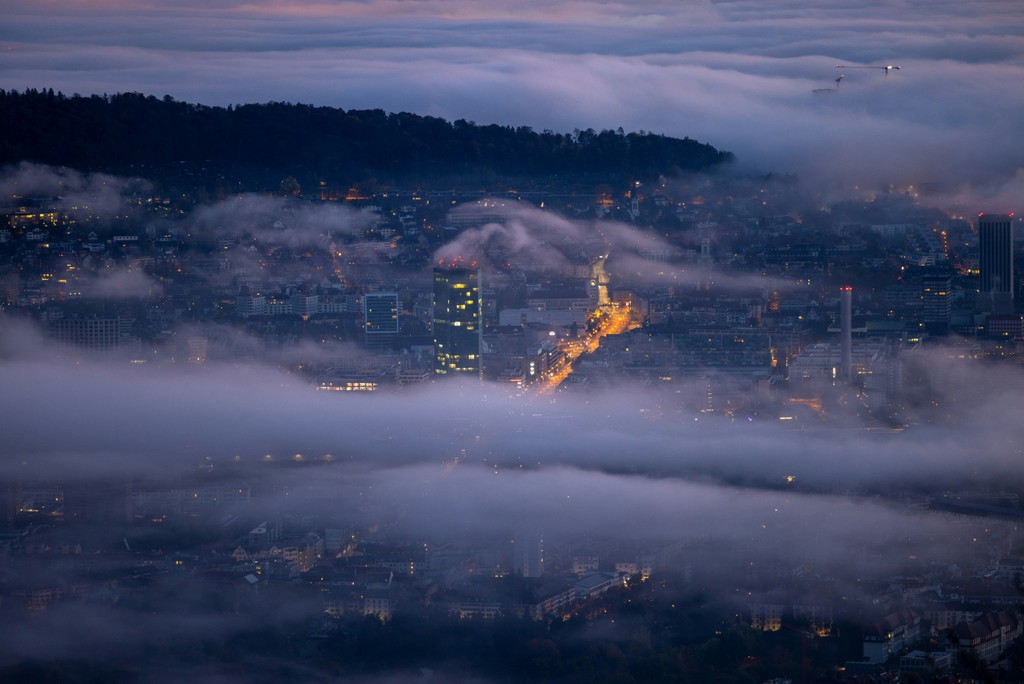 Was bringt die Zukunft? Zürich bleibt auch im Szenario «Ende des Wachstums» im Vergleich zu anderen Standorten attraktiv. (Bild: Andreas Slotosch / Unsplash)