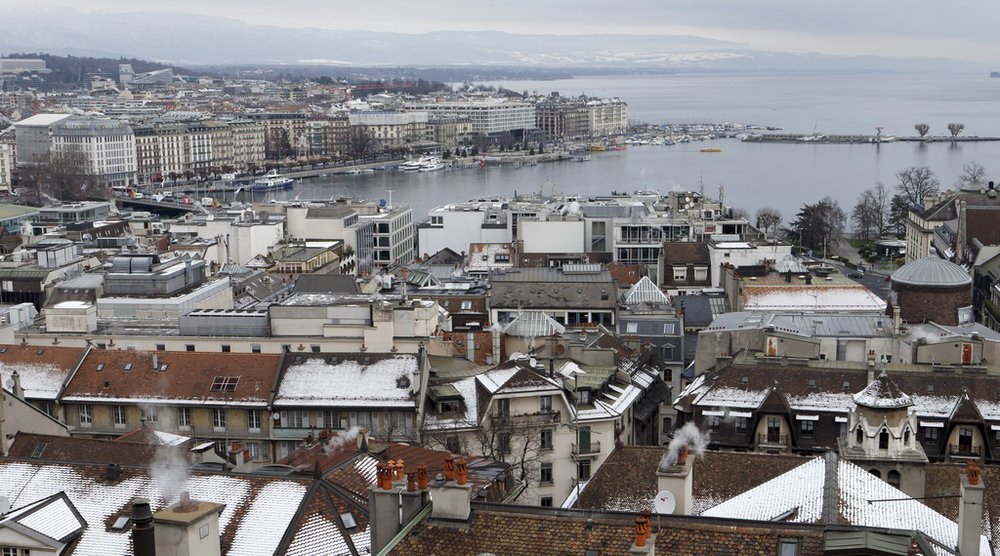 What was the trend in greenhouse gas emissions in Switzerland between 1990 and 2016? The National Inventory Report explains developments in detail. (Photo: Keystone)