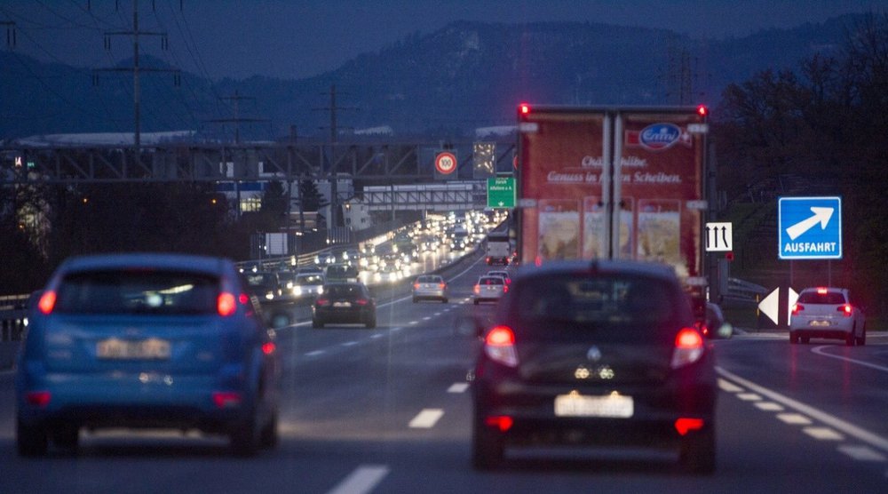 La tarification du trafic permet d’atténuer sensiblement les pointes trafic, en particulier le soir. (Photo : Keystone-SDA)
