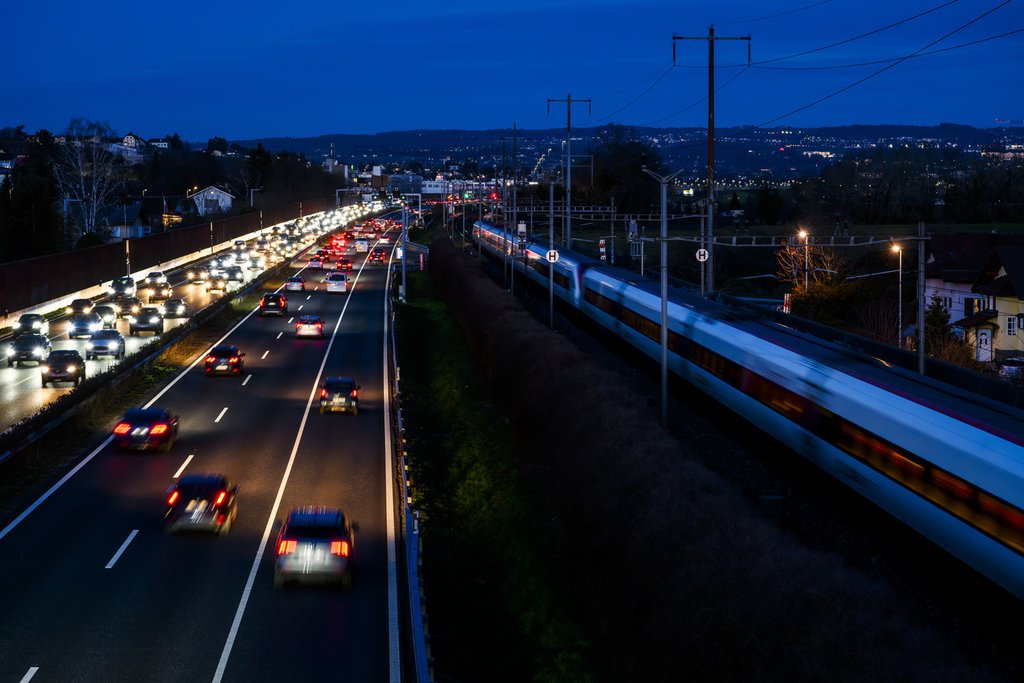 Mit 7 Milliarden Franken verursachen Klimaschäden die höchsten Kosten. (Foto: Keystone-SDA / Jean-Christophe Bott)