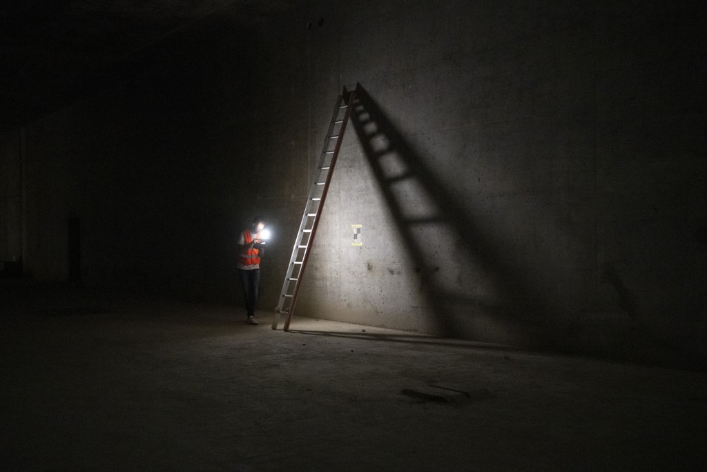 Der Untergrund als Ressource: Der Stadttunnel war einst als Expresstrasse für Autos geplant, mittlerweile ist er eine wichtige Velo-Achse – hier im Bild vor Baubeginn. (Foto: Keystone / Ennio Leanza)