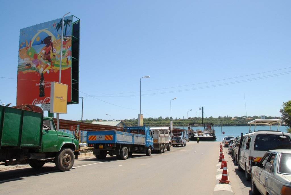 Der Strassenverkehr in Kenia wächst rasant: Allein die Zahl der neu registrierten Passagierfahrzeuge könnte Prognosen zufolge im Jahr 2050 das fünffache des heutigen Werts betragen. (Foto: Keystone)