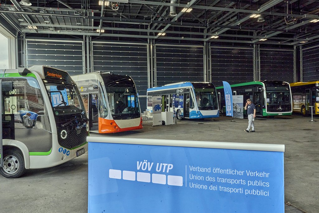 Dynamische Entwicklung: 55 Prozent aller neu zugelassenen Linienbusse sind Batteriebusse. (Foto: VöV)