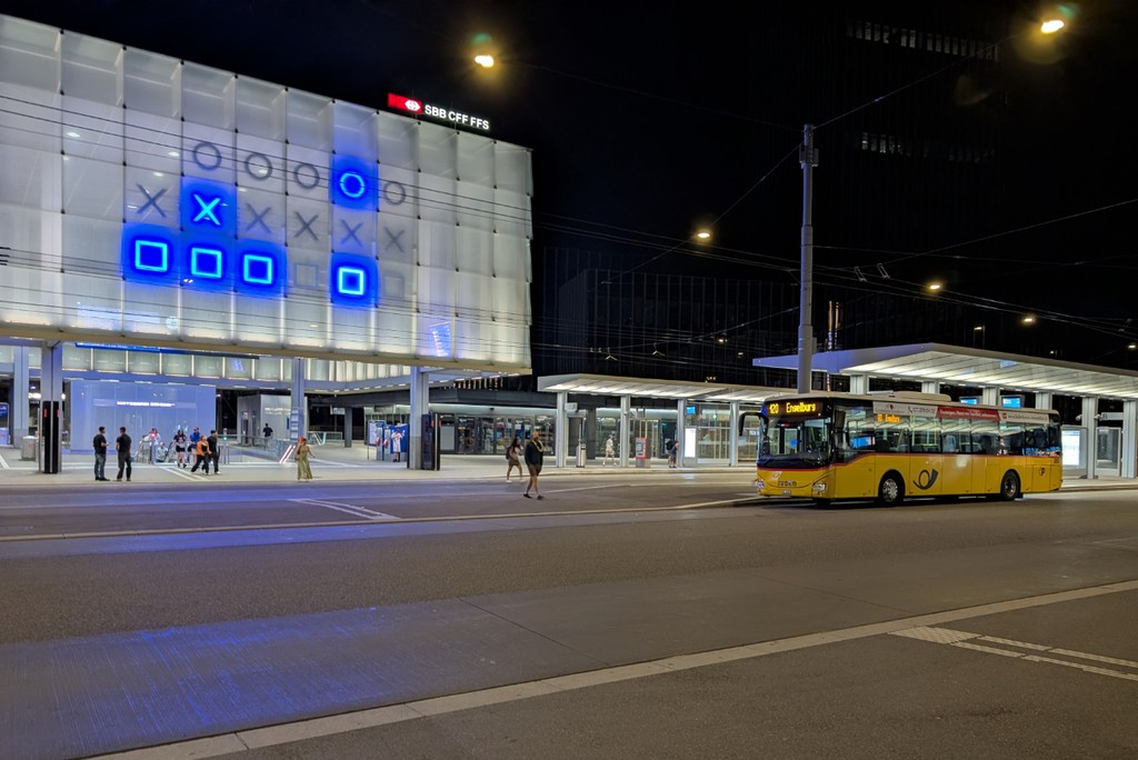 Nachtangebote funktionieren dann besonders gut, wenn Bahn- und Busverbindungen als Gesamtsystem aufeinander abgestimmt sind. (Foto: Raphael Grässli, INFRAS)